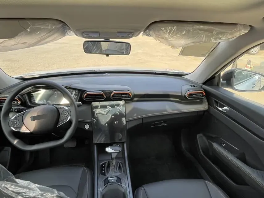 2024 DongFeng Aeolus YiXuan GS 1.5L 125HP L4 6DCT,autocango,china used car exporter,china ev exporter,chinese used car exporter,chinese used ev exporter