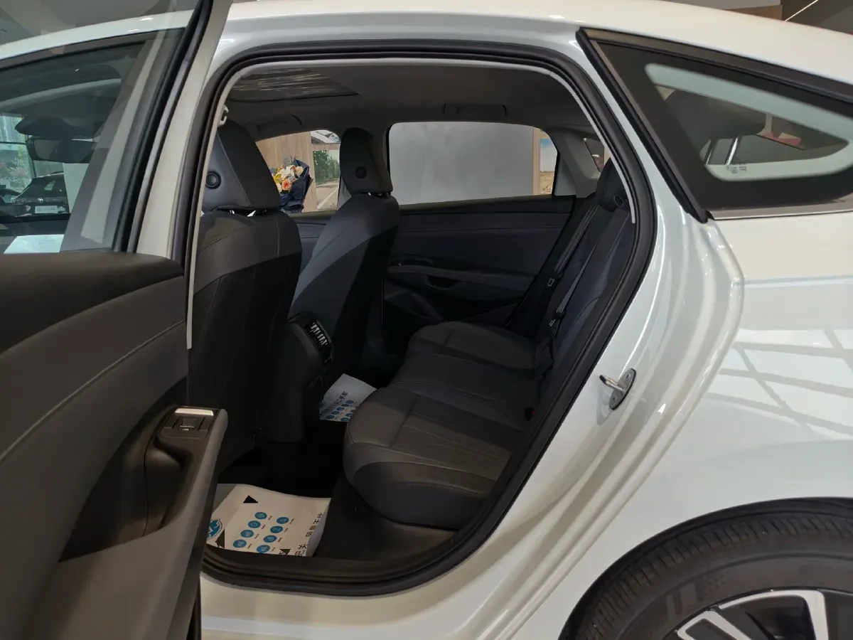 2026 Volkswagen Lavida 1.5T 160HP L4 7DCT,autocango,china used car exporter,china ev exporter,chinese used car exporter,chinese used ev exporter