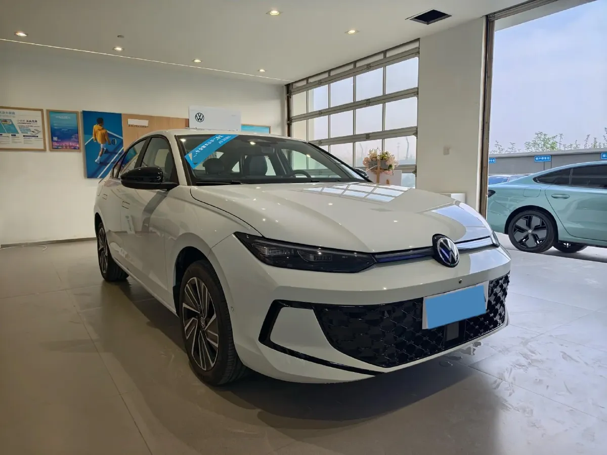 2026 Volkswagen Lavida 1.5T 160HP L4 7DCT,autocango,china used car exporter,china ev exporter,chinese used car exporter,chinese used ev exporter