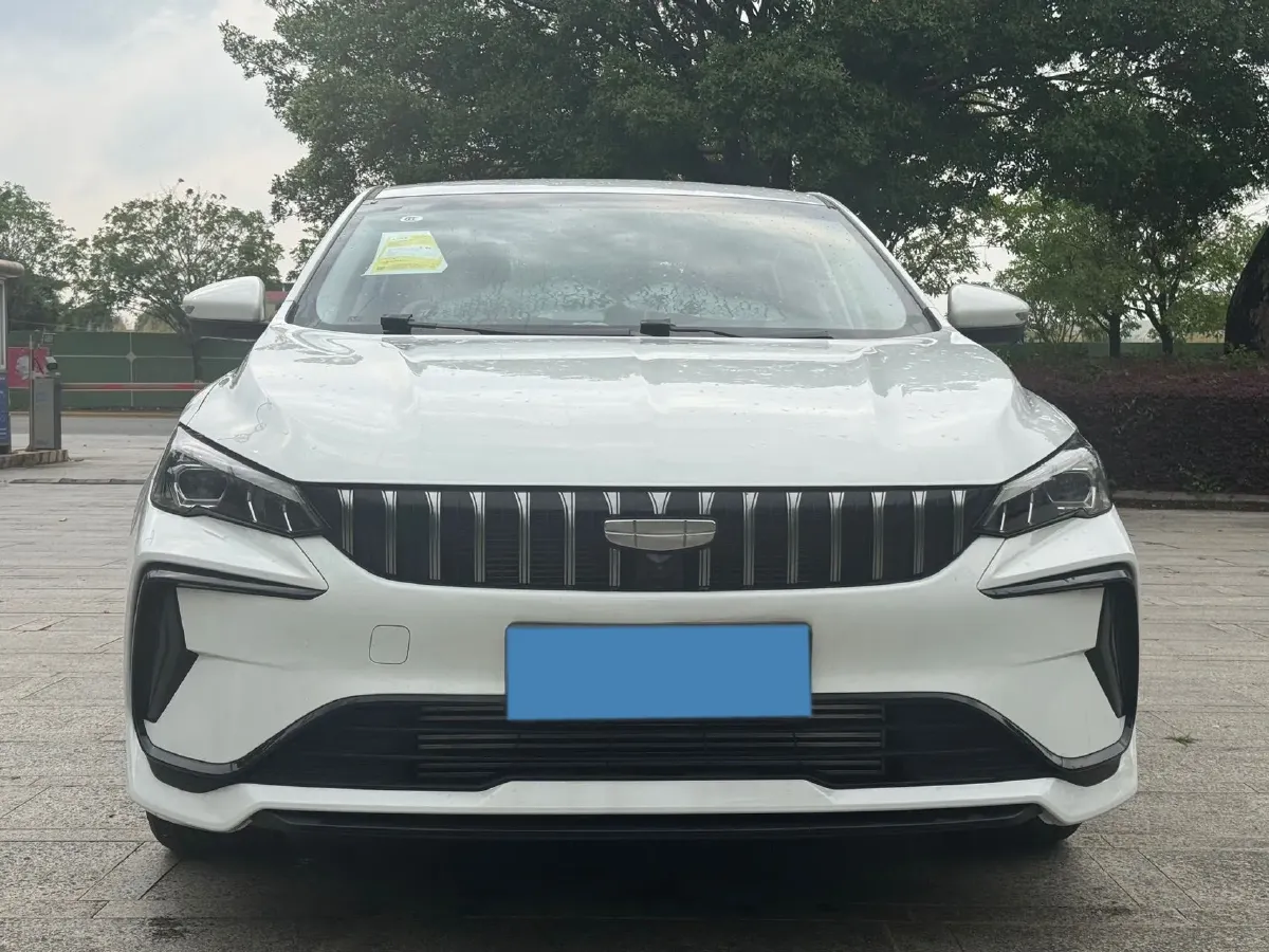 2025 Geely Emgrand 1.5L 127HP L4 CVT,autocango,china used car exporter,china ev exporter,chinese used car exporter,chinese used ev exporter