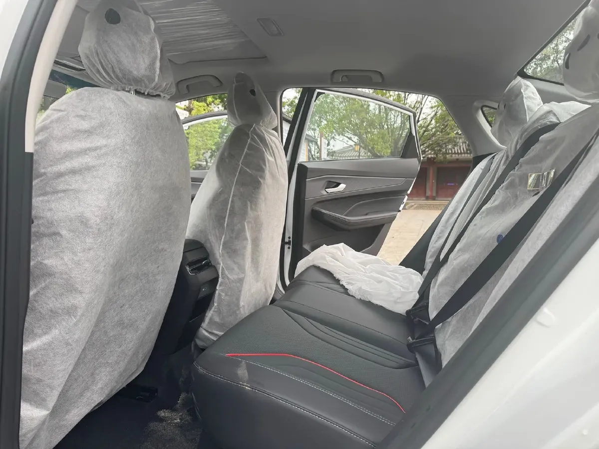 2025 Geely Emgrand 1.5L 127HP L4 CVT,autocango,china used car exporter,china ev exporter,chinese used car exporter,chinese used ev exporter