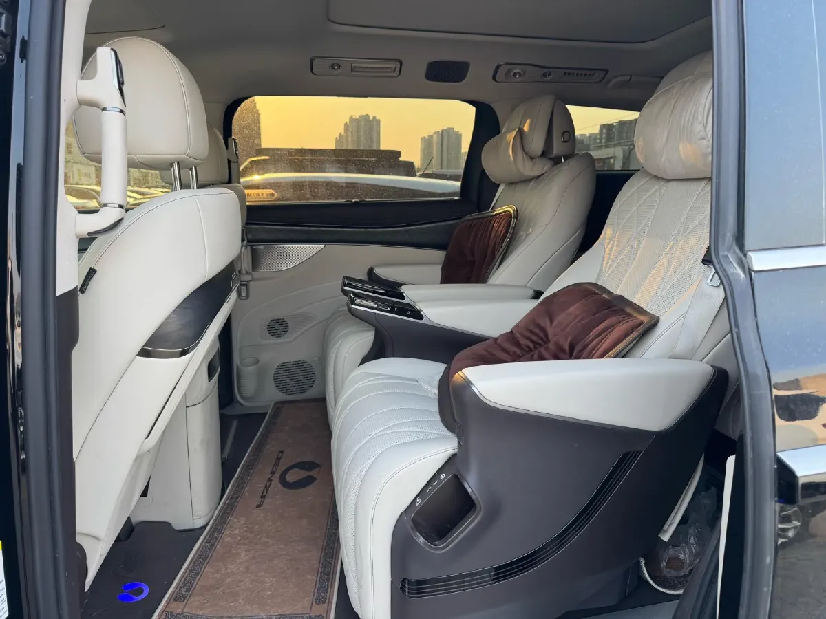 2025 Denza D9 1.5T 156HP L4 E-CVT PHEV,autocango,china used car exporter,china ev exporter,chinese used car exporter,chinese used ev exporter