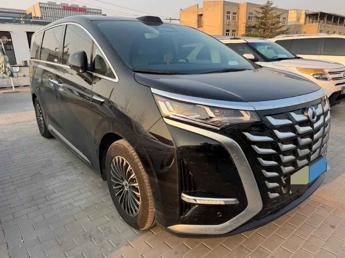 2025 Denza D9 1.5T 156HP L4 E-CVT PHEV,autocango,china used car exporter,china ev exporter,chinese used car exporter,chinese used ev exporter
