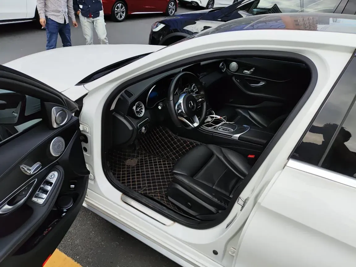 2021 Mercedes-Benz C Class 1.5T 156HP L4 9AT,autocango,china used car exporter,china ev exporter,chinese used car exporter,chinese used ev exporter