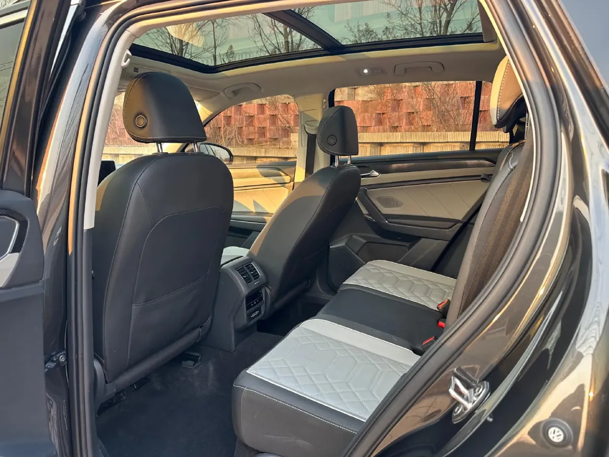 2023 Volkswagen Tayron 1.4T 150HP L4 7DCT,autocango,china used car exporter,china ev exporter,chinese used car exporter,chinese used ev exporter