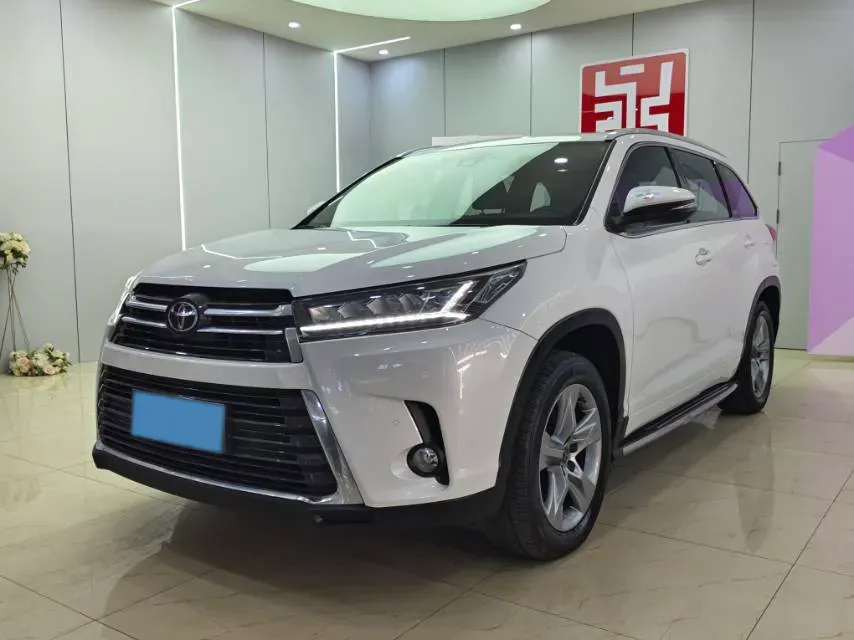2018 Toyota Highlander 2.0T 220HP L4 6AT,autocango,china used car exporter,china ev exporter,chinese used car exporter,chinese used ev exporter