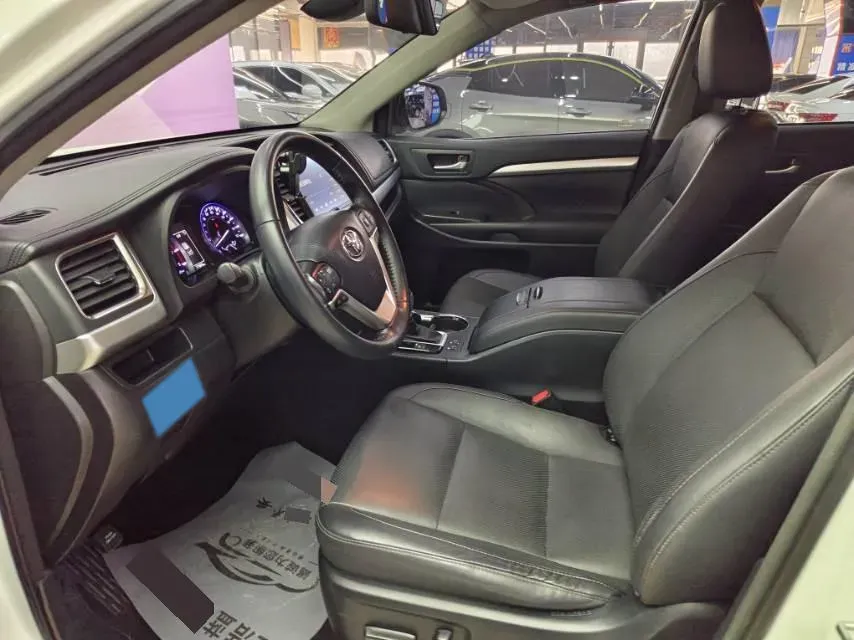 2018 Toyota Highlander 2.0T 220HP L4 6AT,autocango,china used car exporter,china ev exporter,chinese used car exporter,chinese used ev exporter