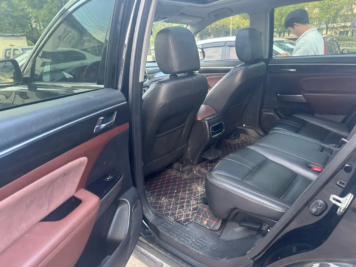 2019 GAC Trumpchi GS8 2.0T 252HP L4 6AT,autocango,china used car exporter,china ev exporter,chinese used car exporter,chinese used ev exporter