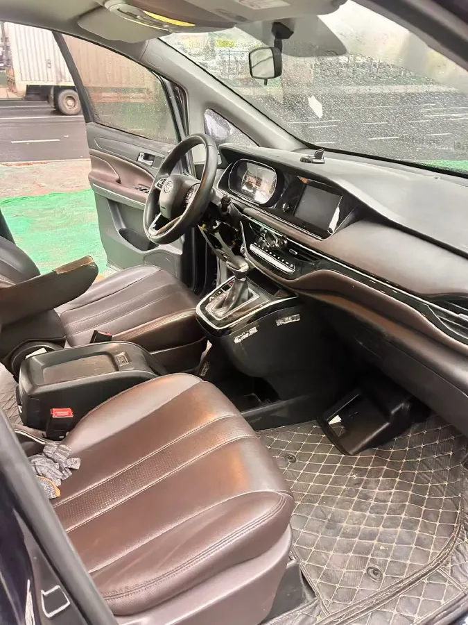 2021 GAC Trumpchi M6 1.5T 169HP L4 7DCT,autocango,china used car exporter,china ev exporter,chinese used car exporter,chinese used ev exporter