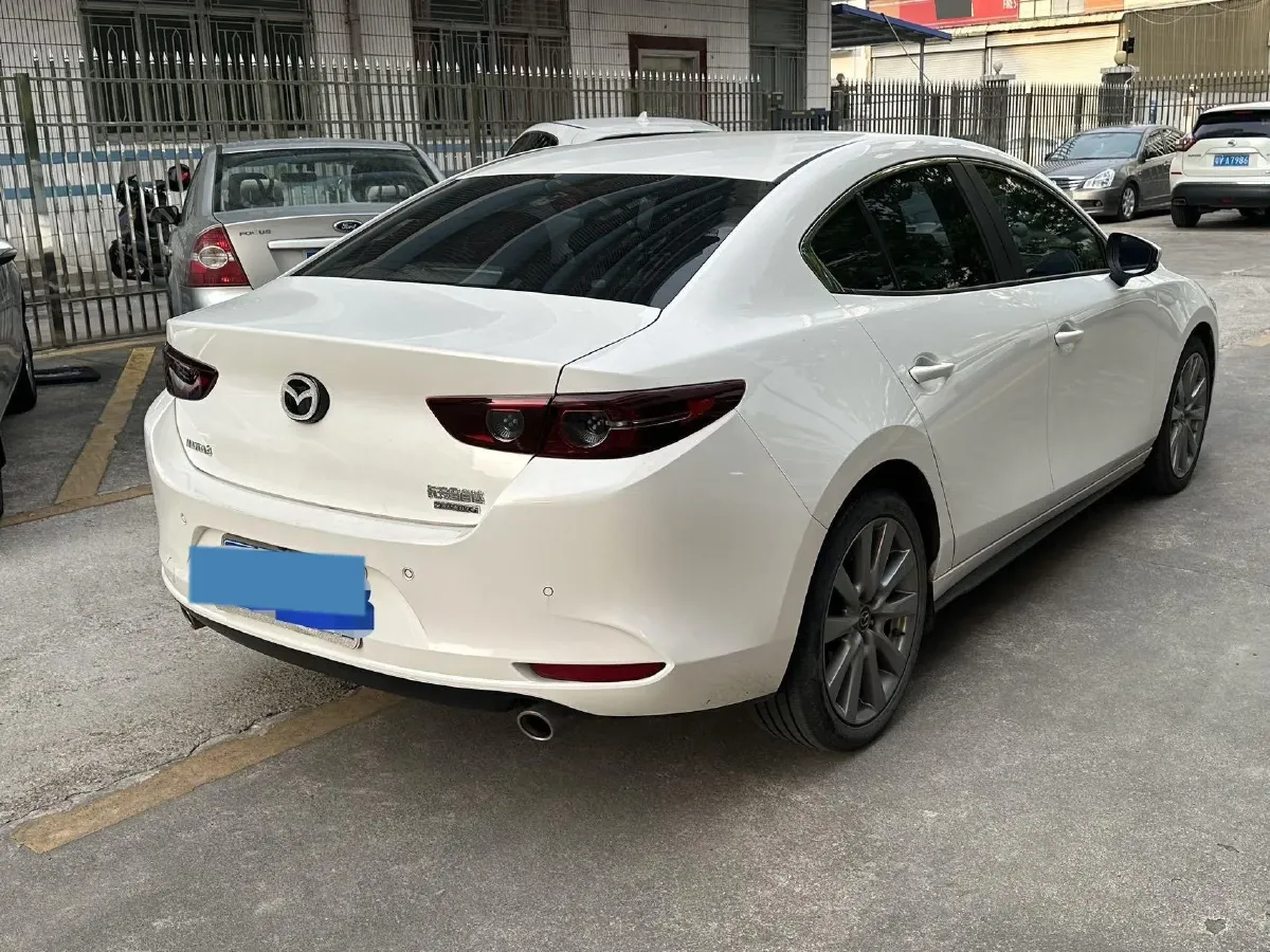 2021 Mazda 3 Axela 2.0L 158HP L4 6AT,autocango,china used car exporter,china ev exporter,chinese used car exporter,chinese used ev exporter