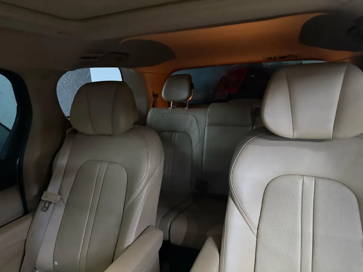 2021 Buick GL8 2.0T 237HP L4 9AT,autocango,china used car exporter,china ev exporter,chinese used car exporter,chinese used ev exporter