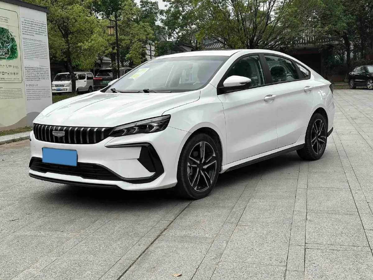 2025 Geely Emgrand 1.5L 127HP L4 CVT,autocango,china used car exporter,china ev exporter,chinese used car exporter,chinese used ev exporter