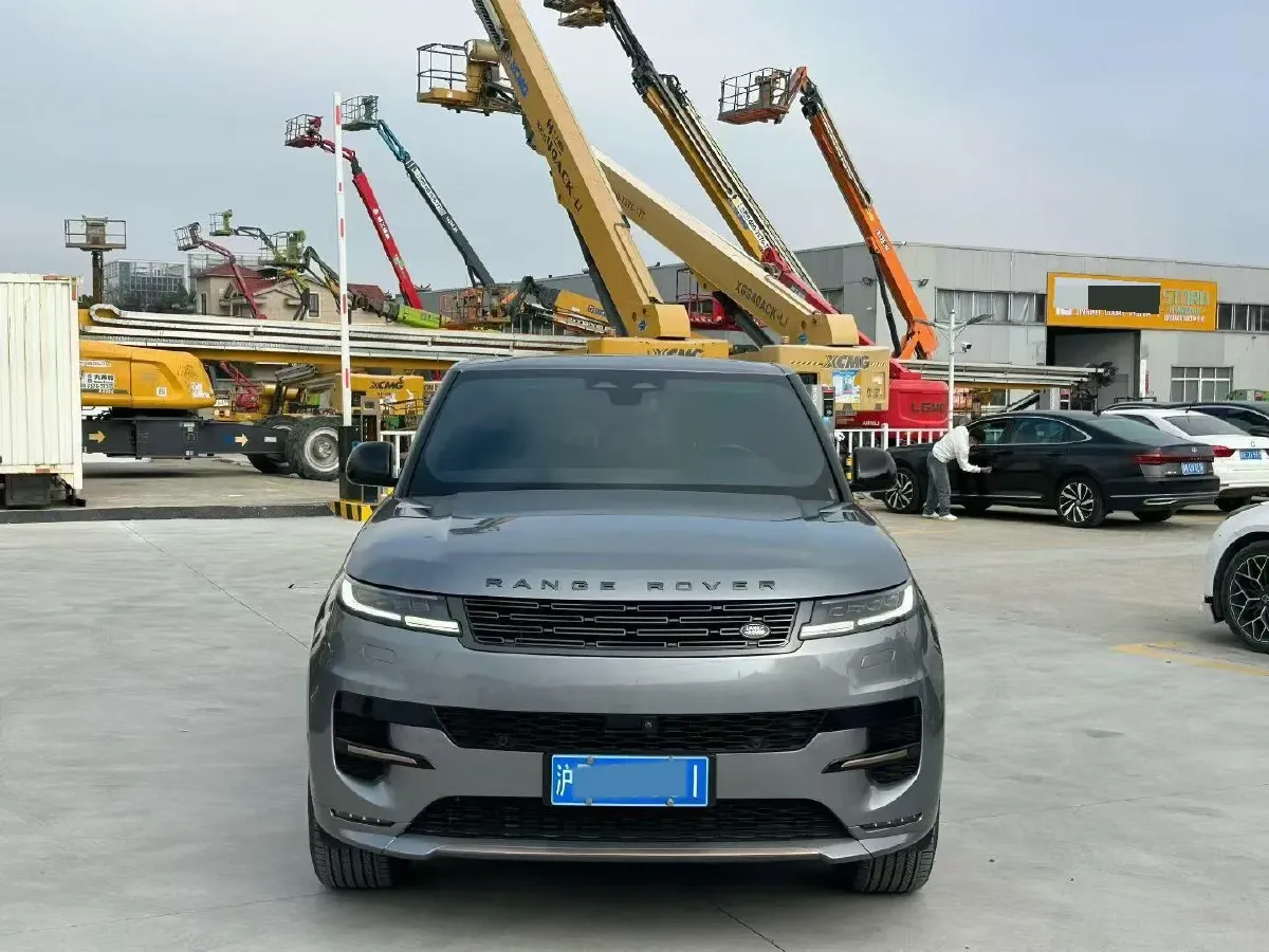 2024 Land Rover Range Rover Sport 3.0T 400HP L6 8AT,autocango,china used car exporter,china ev exporter,chinese used car exporter,chinese used ev exporter