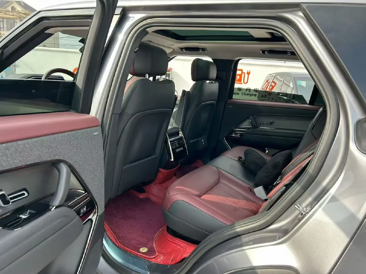 2024 Land Rover Range Rover Sport 3.0T 400HP L6 8AT,autocango,china used car exporter,china ev exporter,chinese used car exporter,chinese used ev exporter