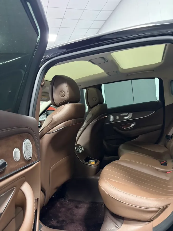 2022 Mercedes-Benz E Class 2.0T 258HP L4 9AT,autocango,china used car exporter,china ev exporter,chinese used car exporter,chinese used ev exporter