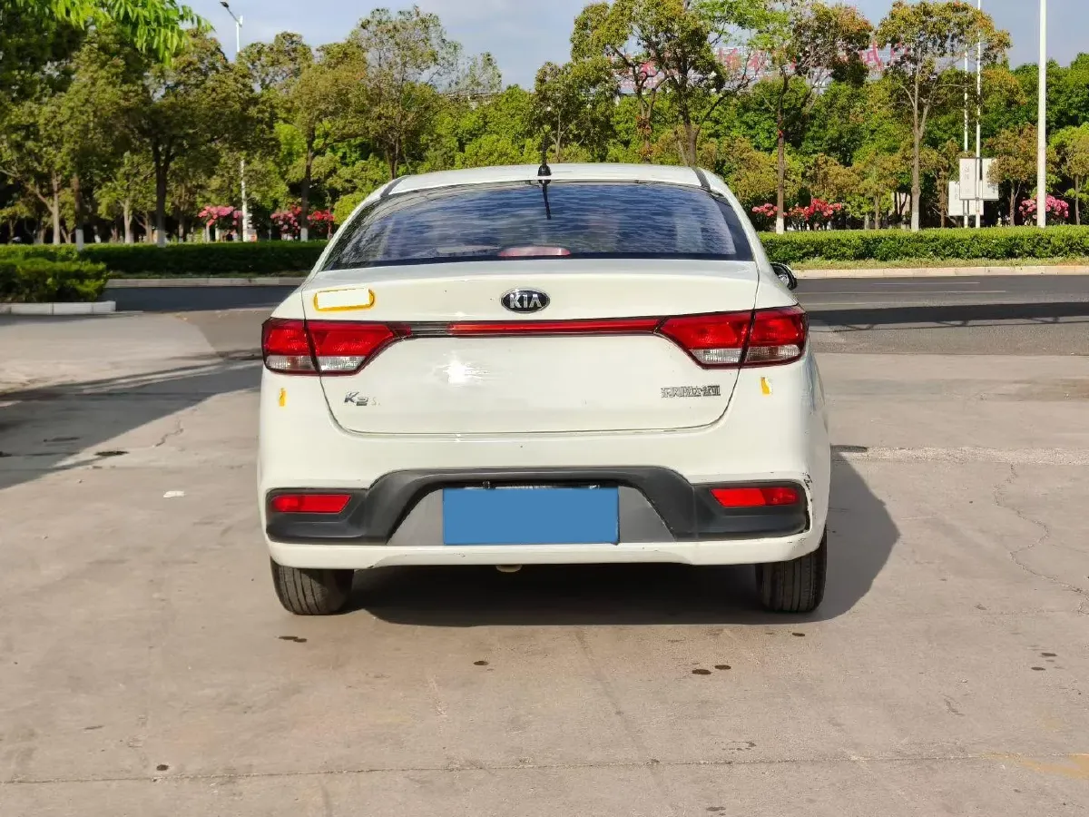 2017 Kia K2 1.4L 100HP L4 6AT,autocango,china used car exporter,china ev exporter,chinese used car exporter,chinese used ev exporter