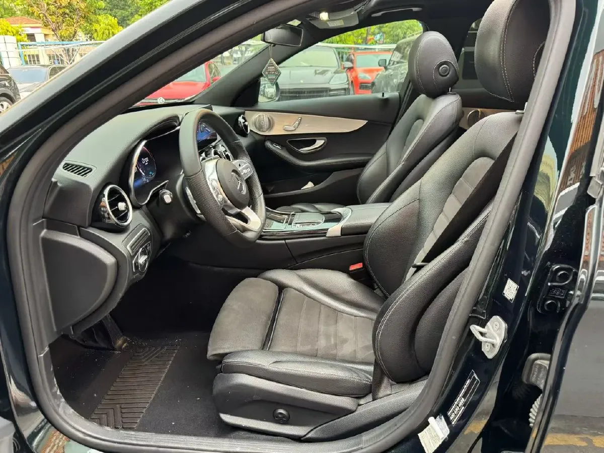 2021 Mercedes-Benz C Class 1.5T 184HP L4 9AT,autocango,china used car exporter,china ev exporter,chinese used car exporter,chinese used ev exporter