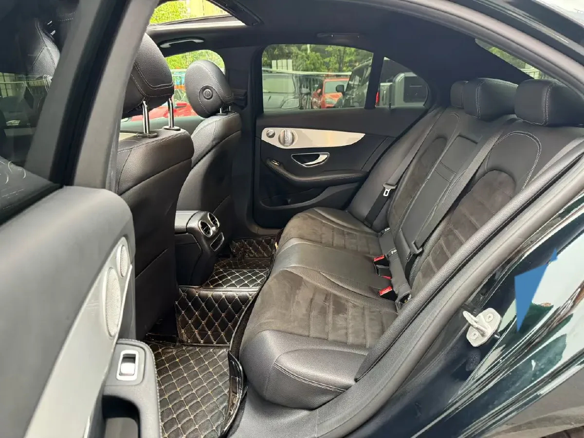 2021 Mercedes-Benz C Class 1.5T 184HP L4 9AT,autocango,china used car exporter,china ev exporter,chinese used car exporter,chinese used ev exporter