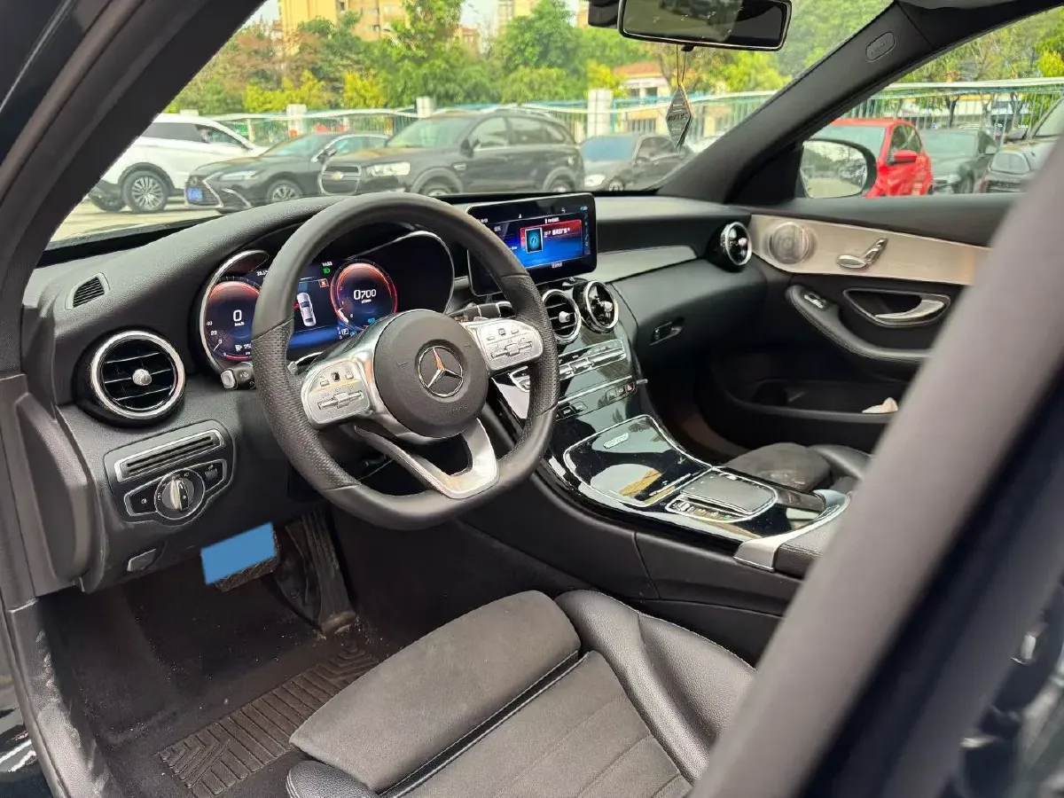 2021 Mercedes-Benz C Class 1.5T 184HP L4 9AT,autocango,china used car exporter,china ev exporter,chinese used car exporter,chinese used ev exporter