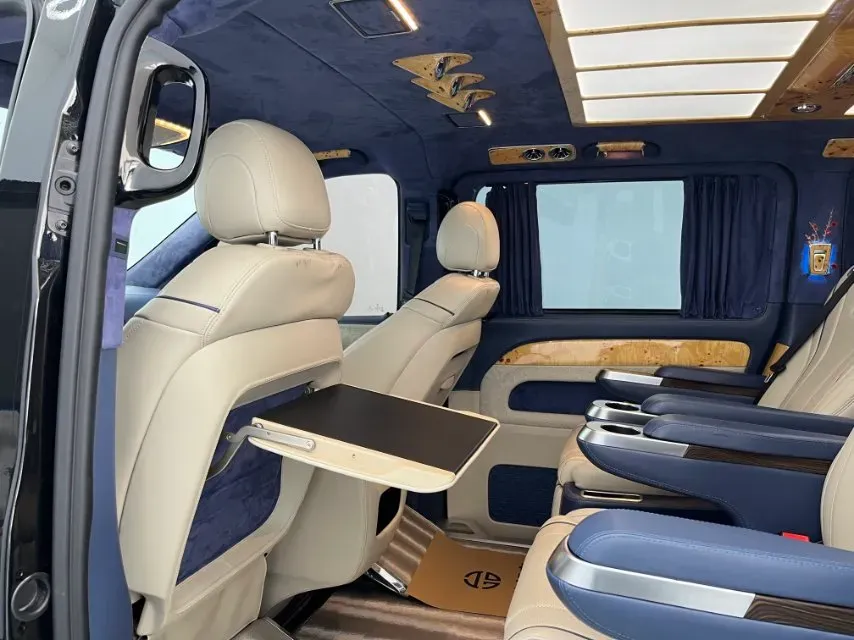 2020 Mercedes-Benz Vito 2.0T 211HP L4 9AT,autocango,china used car exporter,china ev exporter,chinese used car exporter,chinese used ev exporter