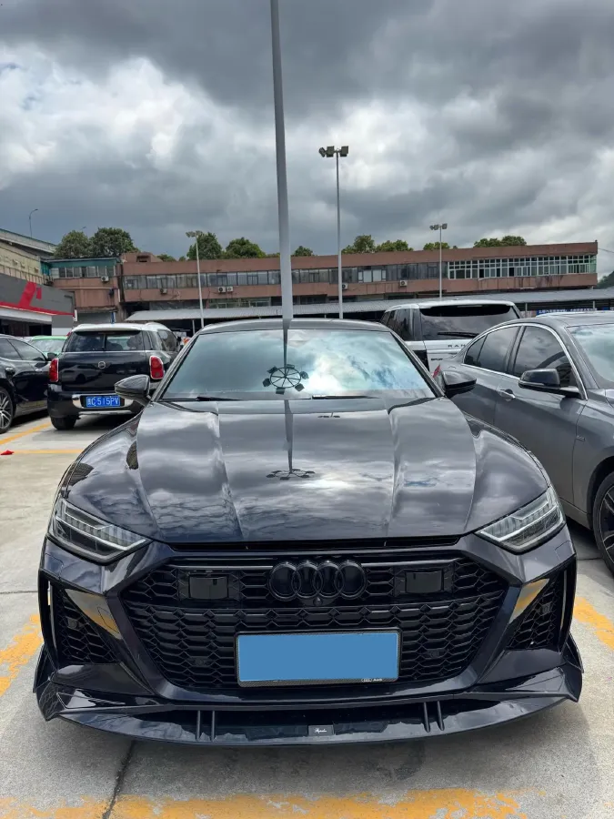 2024 Audi A7L 2.0T 245HP L4 7DCT,autocango,china used car exporter,china ev exporter,chinese used car exporter,chinese used ev exporter