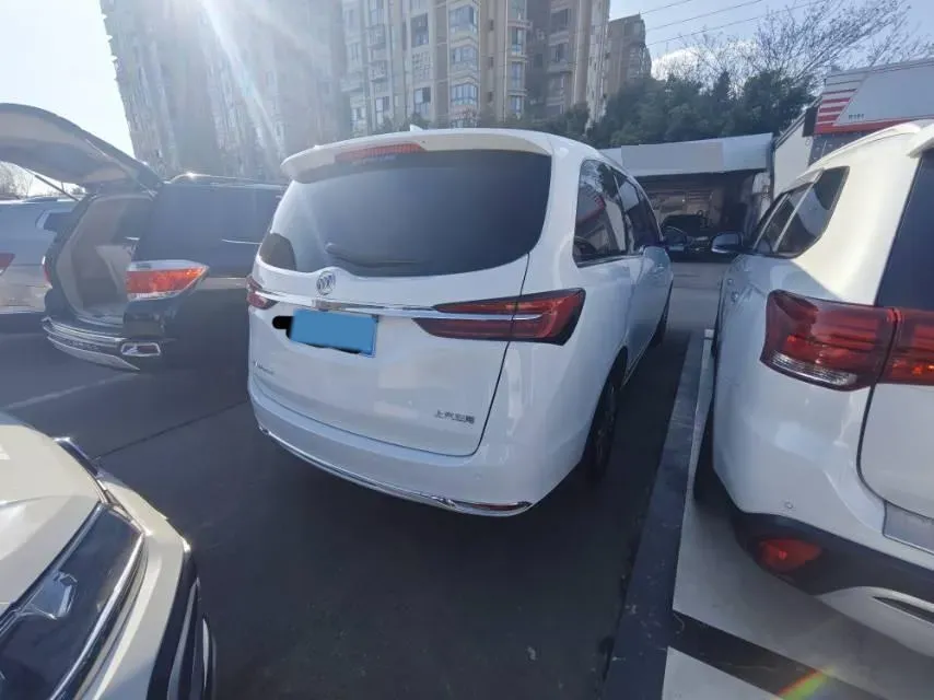 2021 Buick GL8 2.0T 237HP L4 9AT,autocango,china used car exporter,china ev exporter,chinese used car exporter,chinese used ev exporter