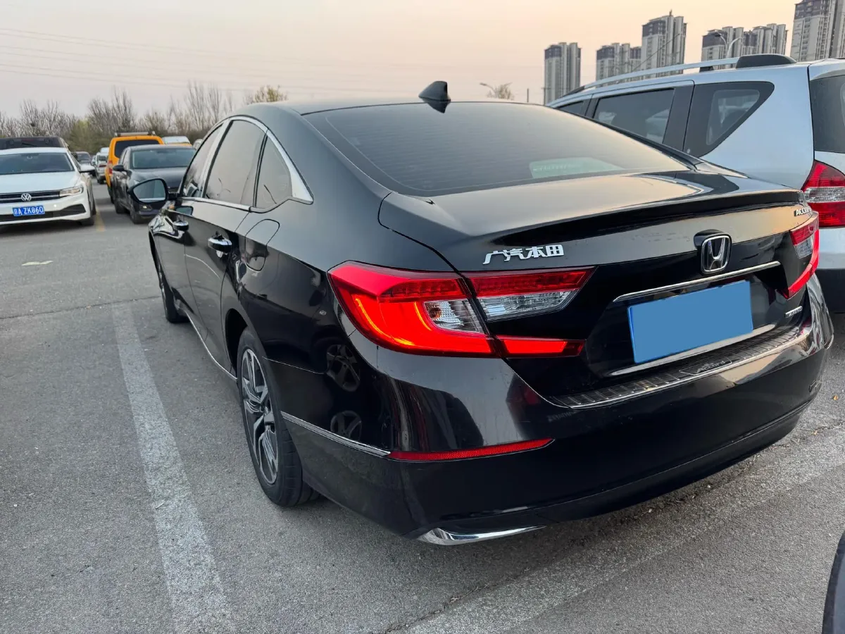 2018 Honda Accord 2.0L 146HP L4 E-CVT Hybrid,autocango,china used car exporter,china ev exporter,chinese used car exporter,chinese used ev exporter