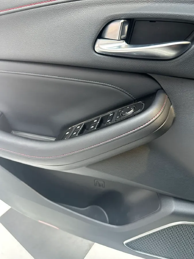 2021 GAC Trumpchi GS4 1.5T 169HP L4 6AT,autocango,china used car exporter,china ev exporter,chinese used car exporter,chinese used ev exporter