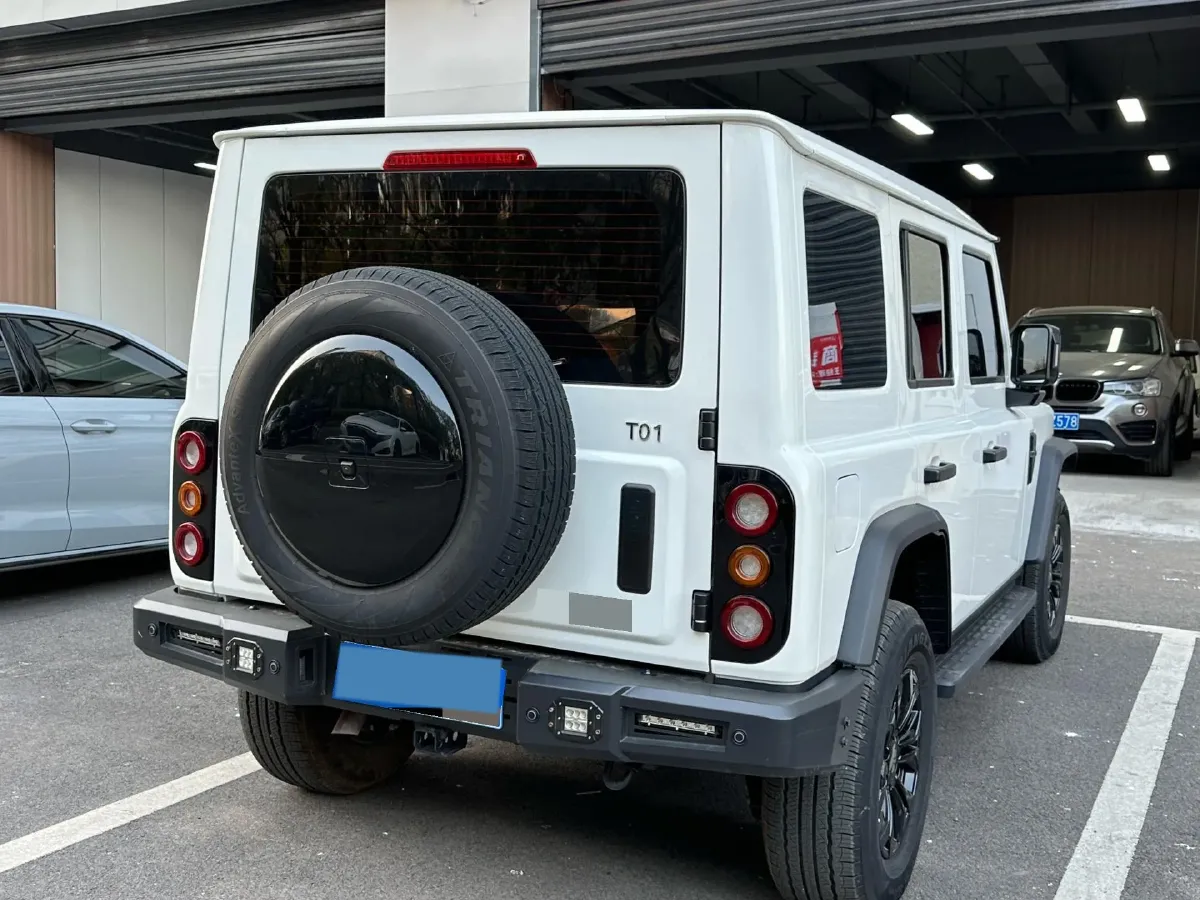 2024 212 212 T01 2.0T 252HP L4 8AT,autocango,china used car exporter,china ev exporter,chinese used car exporter,chinese used ev exporter