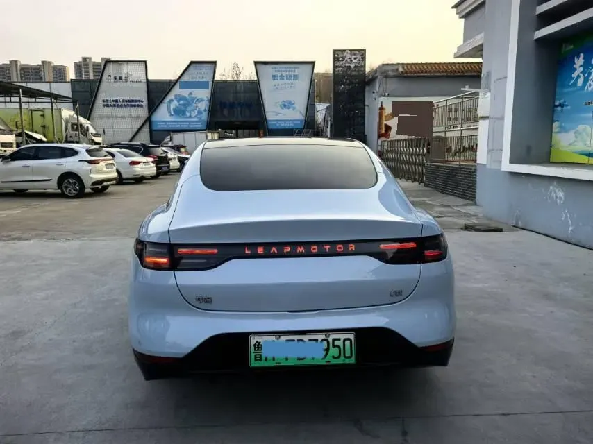 2024 Leapmotor C01 1.5L 95HP L4 REEV 30.1KWH,autocango,china used car exporter,china ev exporter,chinese used car exporter,chinese used ev exporter
