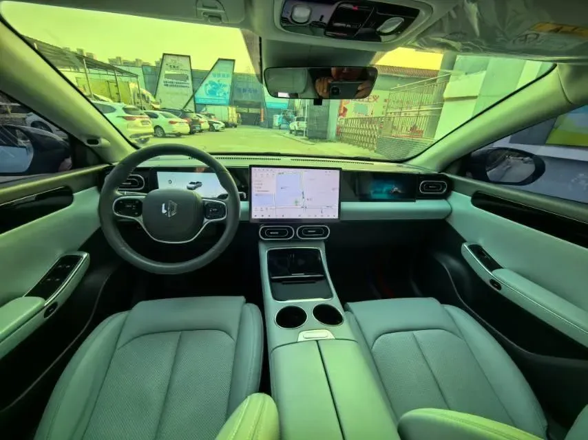 2024 Leapmotor C01 1.5L 95HP L4 REEV 30.1KWH,autocango,china used car exporter,china ev exporter,chinese used car exporter,chinese used ev exporter