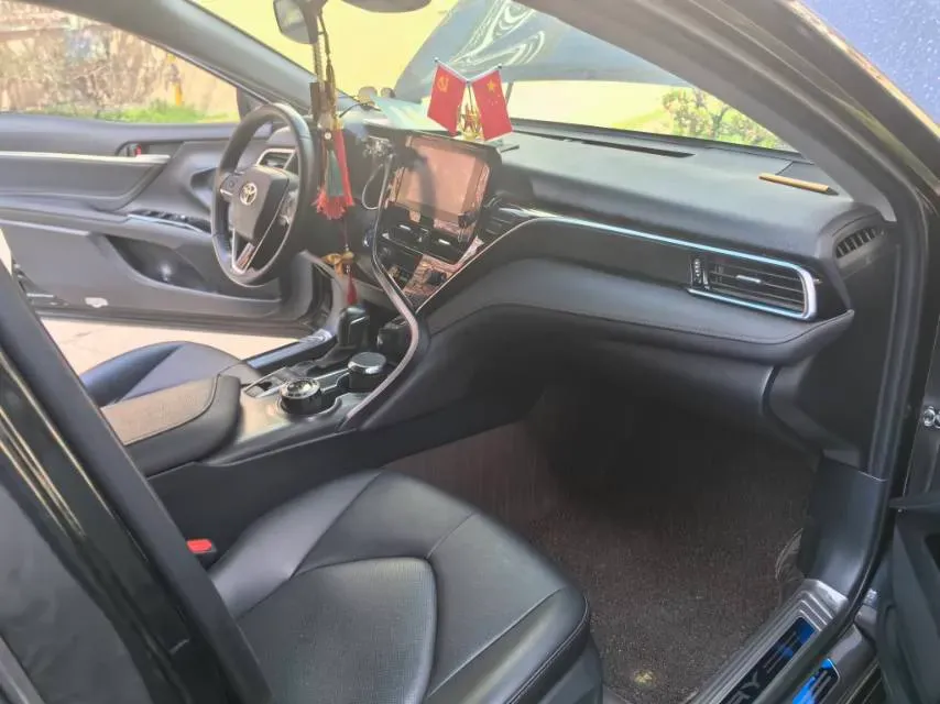 2023 Toyota Camry 2.5L 178HP L4 E-CVT Hybrid,autocango,china used car exporter,china ev exporter,chinese used car exporter,chinese used ev exporter
