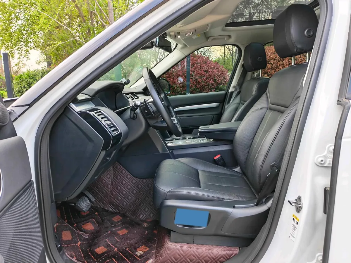 2020 Land Rover Discovery 2.0T 300HP L4 8AT,autocango,china used car exporter,china ev exporter,chinese used car exporter,chinese used ev exporter