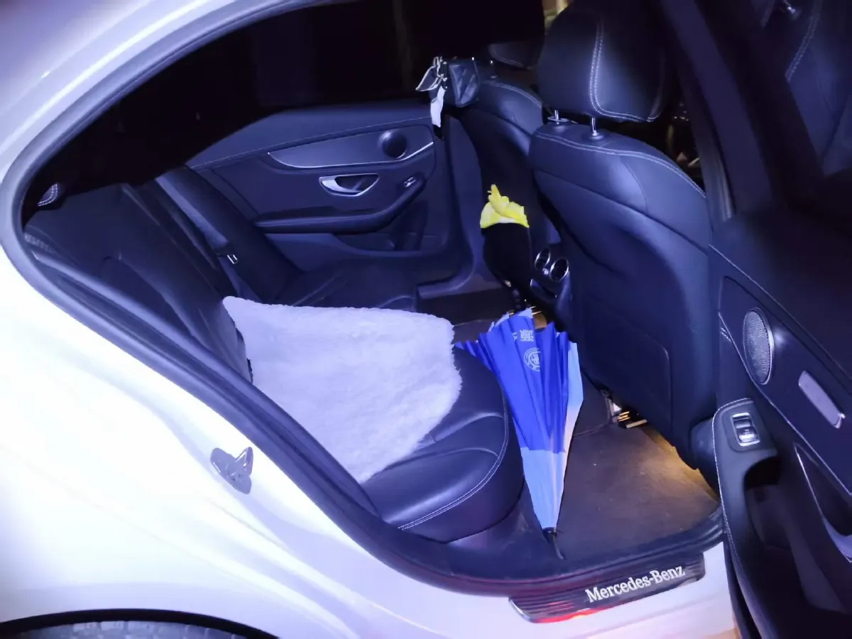 2020 Mercedes-Benz C Class 1.5T 156HP L4 9AT,autocango,china used car exporter,china ev exporter,chinese used car exporter,chinese used ev exporter