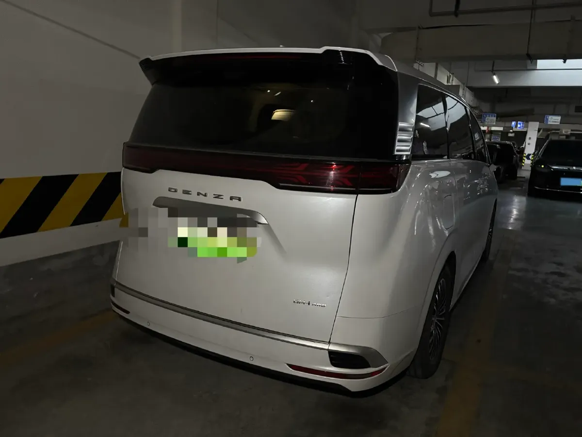 2022 Mercedes-Benz GLC Class 2.0T 197HP L4 9AT,autocango,china used car exporter,china ev exporter,chinese used car exporter,chinese used ev exporter