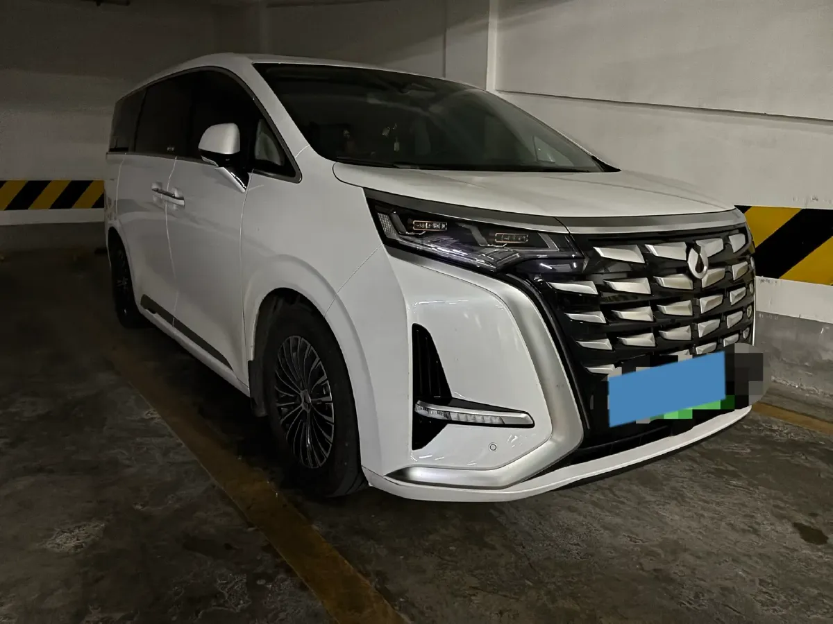 2022 Mercedes-Benz GLC Class 2.0T 197HP L4 9AT,autocango,china used car exporter,china ev exporter,chinese used car exporter,chinese used ev exporter