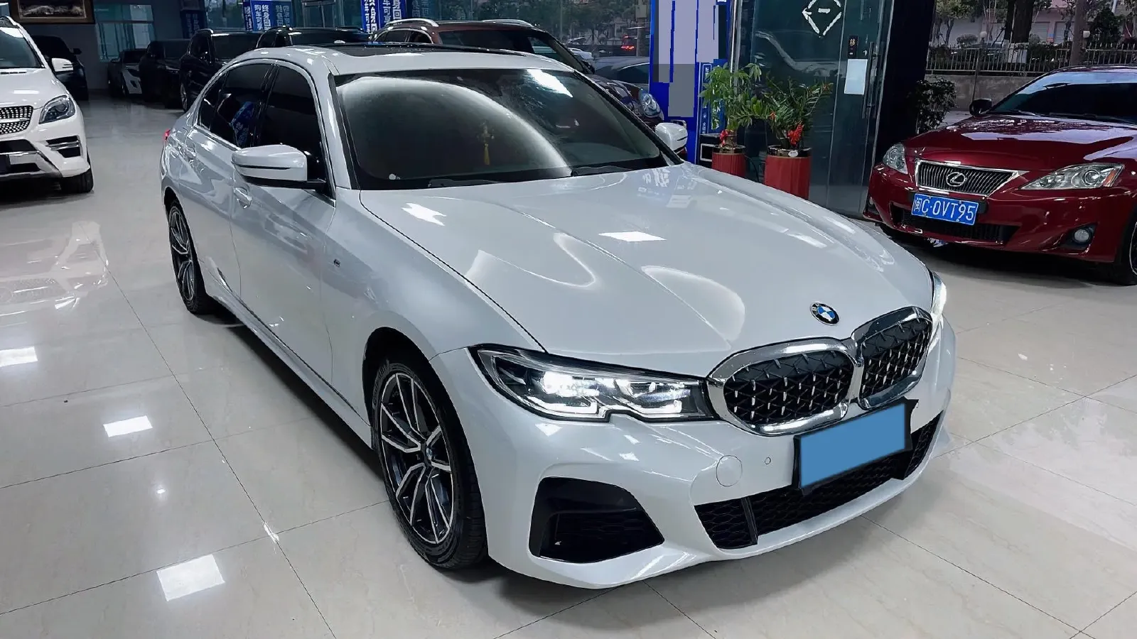2021 BMW 3 Series 2.0T 156HP L4 8AT,autocango,china used car exporter,china ev exporter,chinese used car exporter,chinese used ev exporter