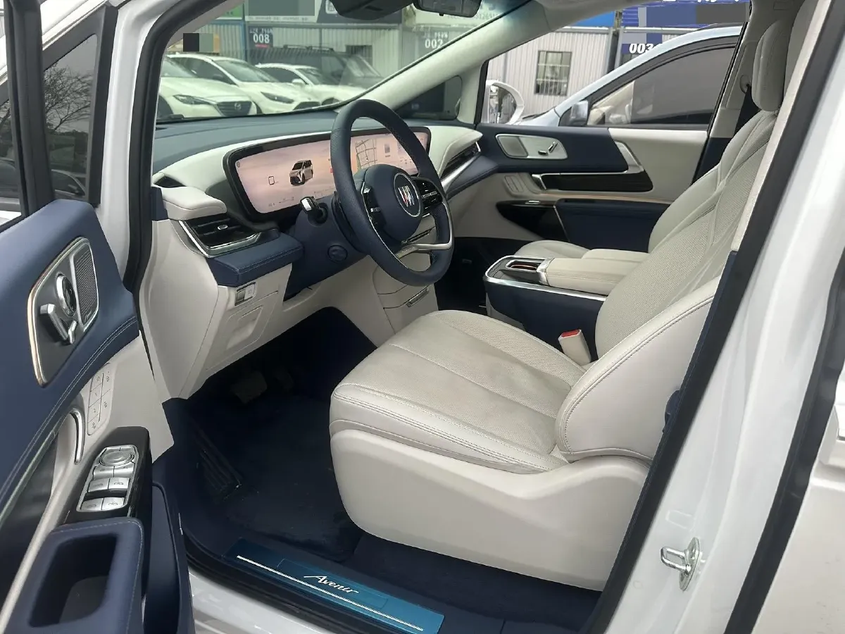 2025 Buick Century 2.0T 237HP L4 9AT,autocango,china used car exporter,china ev exporter,chinese used car exporter,chinese used ev exporter