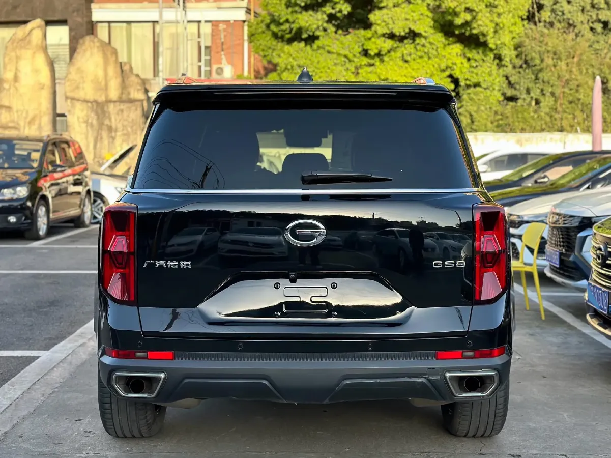 2022 GAC Trumpchi GS8 2.0T 252HP L4 8AT,autocango,china used car exporter,china ev exporter,chinese used car exporter,chinese used ev exporter