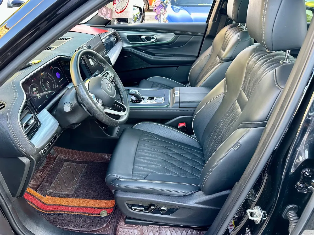 2022 GAC Trumpchi GS8 2.0T 252HP L4 8AT,autocango,china used car exporter,china ev exporter,chinese used car exporter,chinese used ev exporter