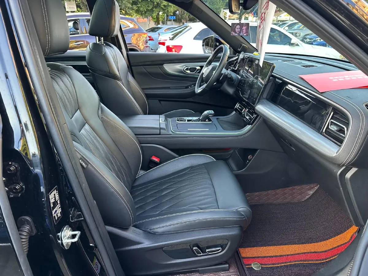 2022 GAC Trumpchi GS8 2.0T 252HP L4 8AT,autocango,china used car exporter,china ev exporter,chinese used car exporter,chinese used ev exporter