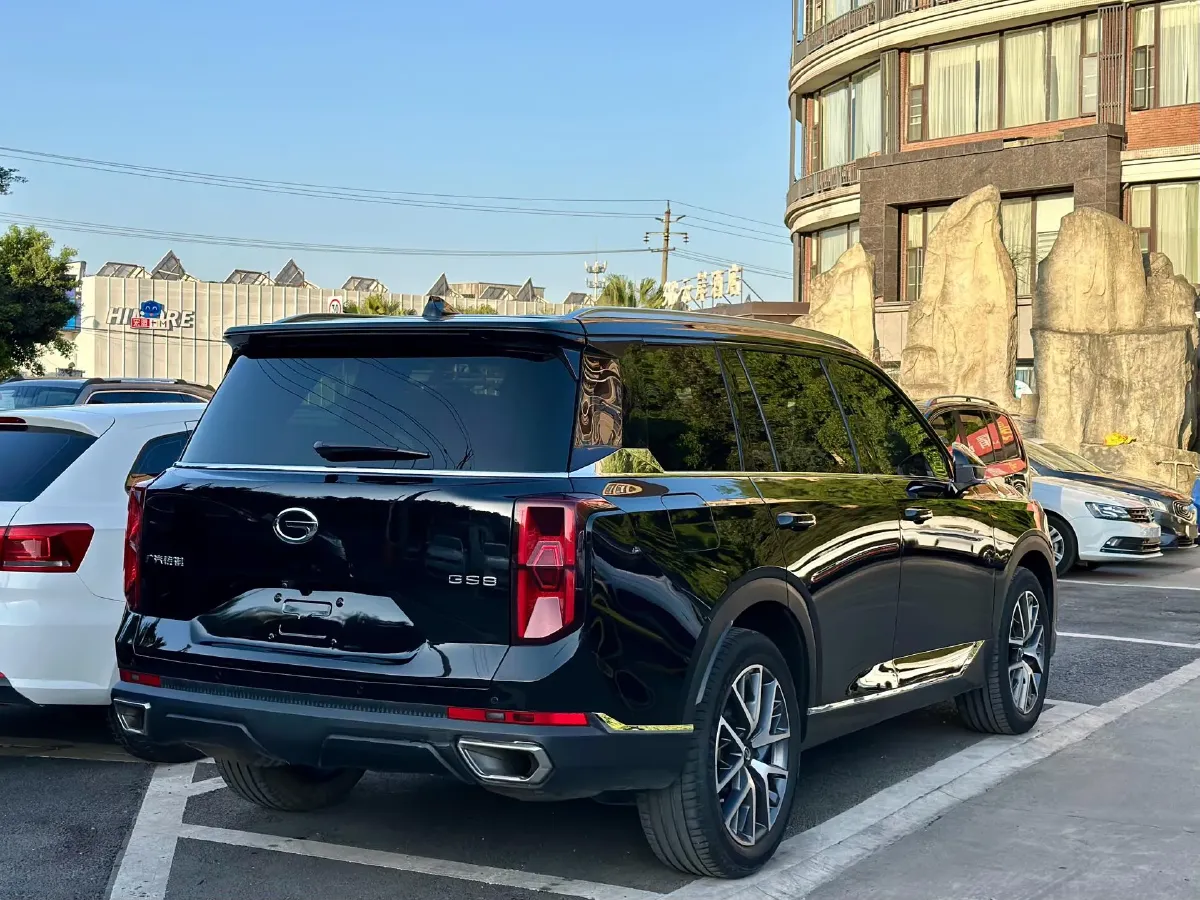 2022 GAC Trumpchi GS8 2.0T 252HP L4 8AT,autocango,china used car exporter,china ev exporter,chinese used car exporter,chinese used ev exporter