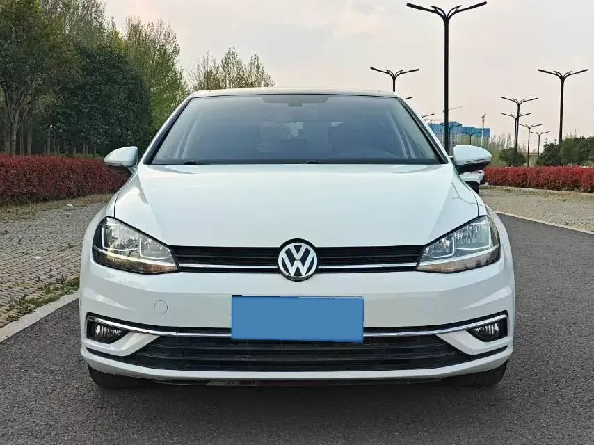 2020 Volkswagen Golf 1.4T 150HP L4 7DCT,autocango,china used car exporter,china ev exporter,chinese used car exporter,chinese used ev exporter