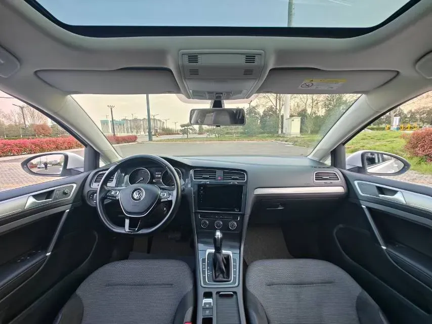 2020 Volkswagen Golf 1.4T 150HP L4 7DCT,autocango,china used car exporter,china ev exporter,chinese used car exporter,chinese used ev exporter