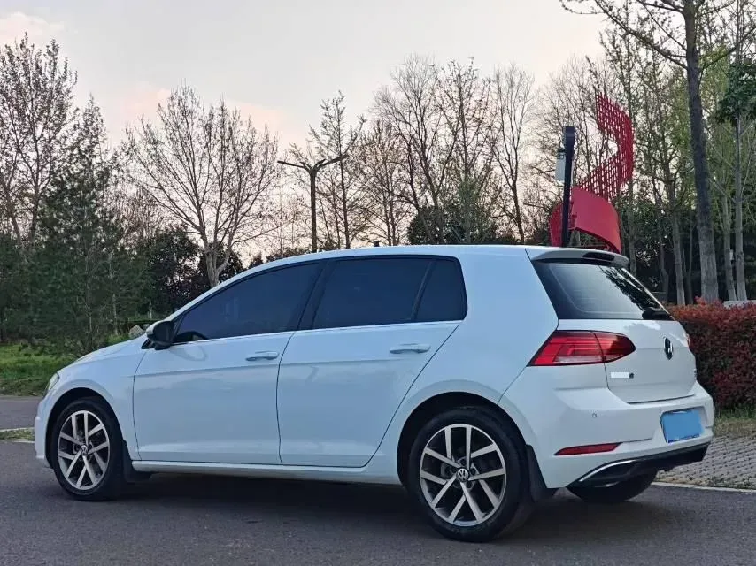 2020 Volkswagen Golf 1.4T 150HP L4 7DCT,autocango,china used car exporter,china ev exporter,chinese used car exporter,chinese used ev exporter