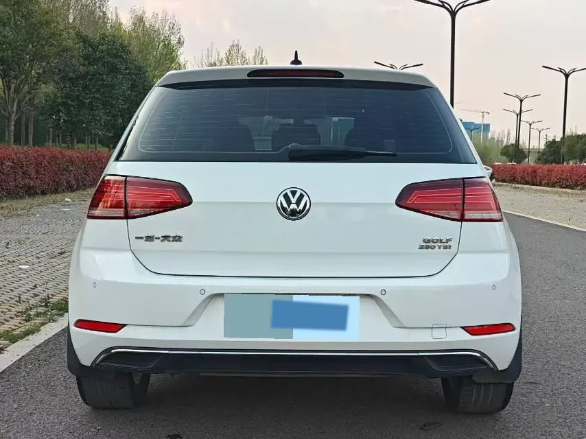 2020 Volkswagen Golf 1.4T 150HP L4 7DCT,autocango,china used car exporter,china ev exporter,chinese used car exporter,chinese used ev exporter