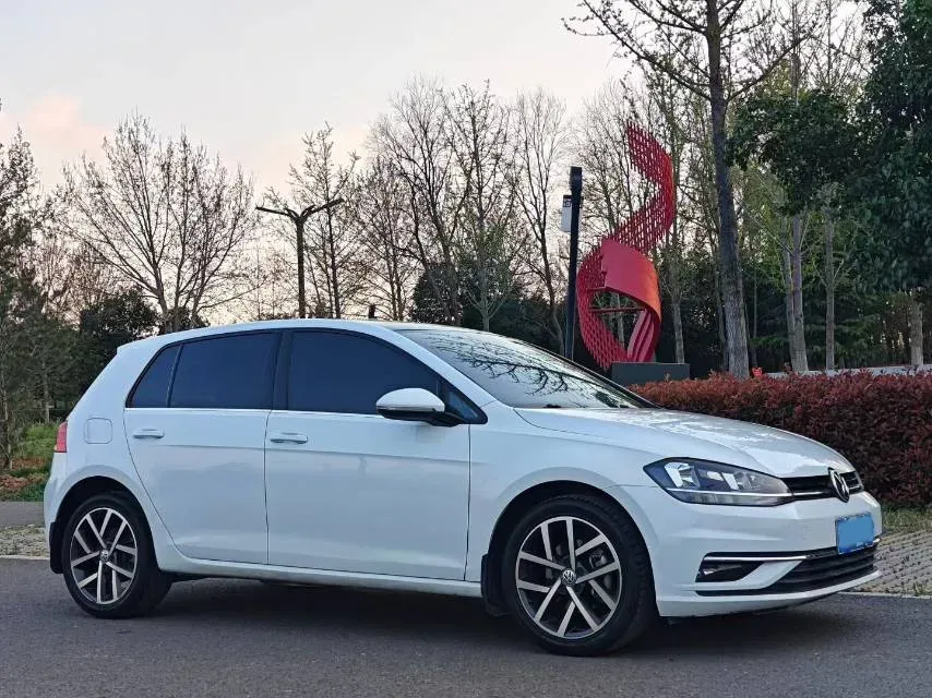 2020 Volkswagen Golf 1.4T 150HP L4 7DCT,autocango,china used car exporter,china ev exporter,chinese used car exporter,chinese used ev exporter