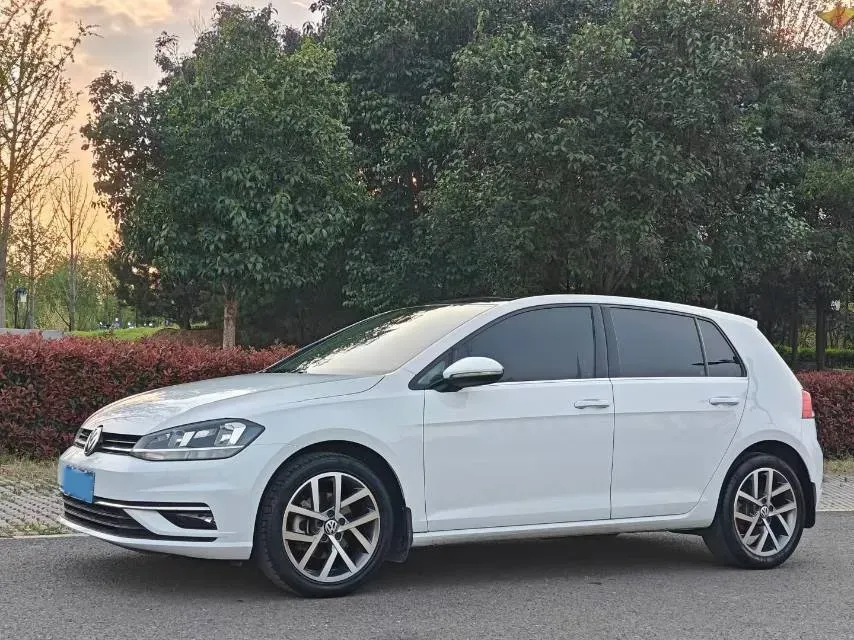 2020 Volkswagen Golf 1.4T 150HP L4 7DCT,autocango,china used car exporter,china ev exporter,chinese used car exporter,chinese used ev exporter