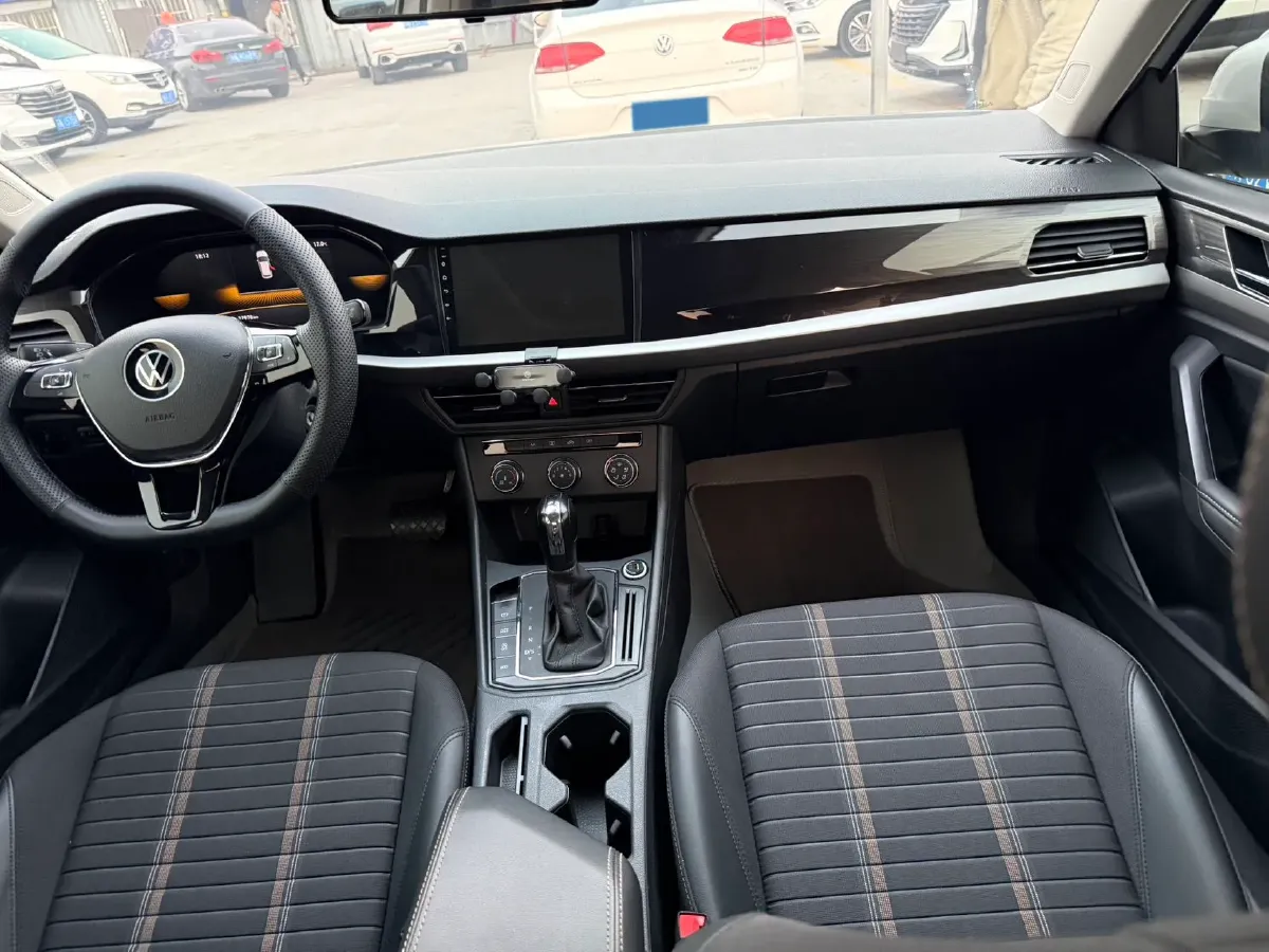 2021 Volkswagen Lavida 1.4T 150HP L4 7DCT,autocango,china used car exporter,china ev exporter,chinese used car exporter,chinese used ev exporter