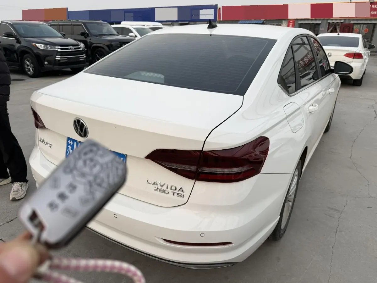 2021 Volkswagen Lavida 1.4T 150HP L4 7DCT,autocango,china used car exporter,china ev exporter,chinese used car exporter,chinese used ev exporter
